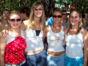 Final Regional Garota Verão 2004 — Serafina Corrêa 2004 · foto 1