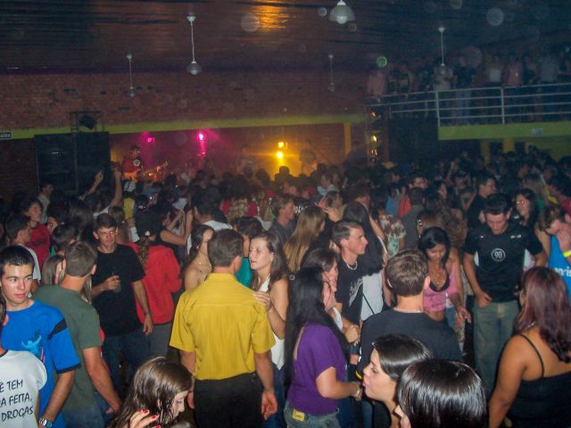 Banda Quinta Estação e Pra Fika Legal — Guabiju 2007 · foto 2