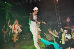 Banda Djavu e DJ Juninho Portugal — Nova Araçá 2010 · foto 8