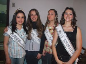 Escolha Rainha Divino Mestre — Paraí 2008 · foto 2